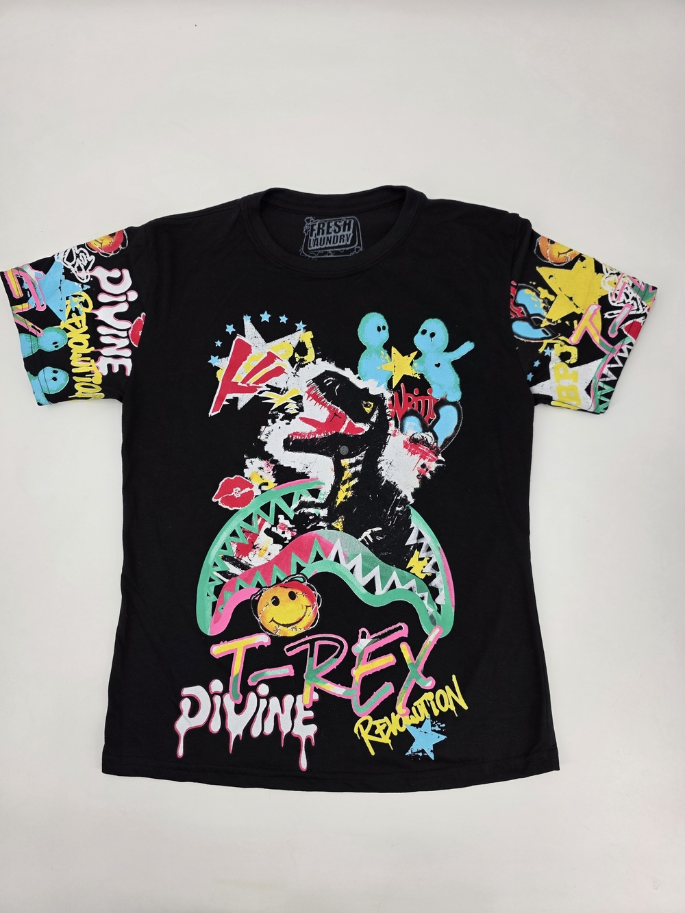 Fresh Laundry Boy's T-Rex Graphic Short Sleeve Graffiti Tee  Size L NWOT